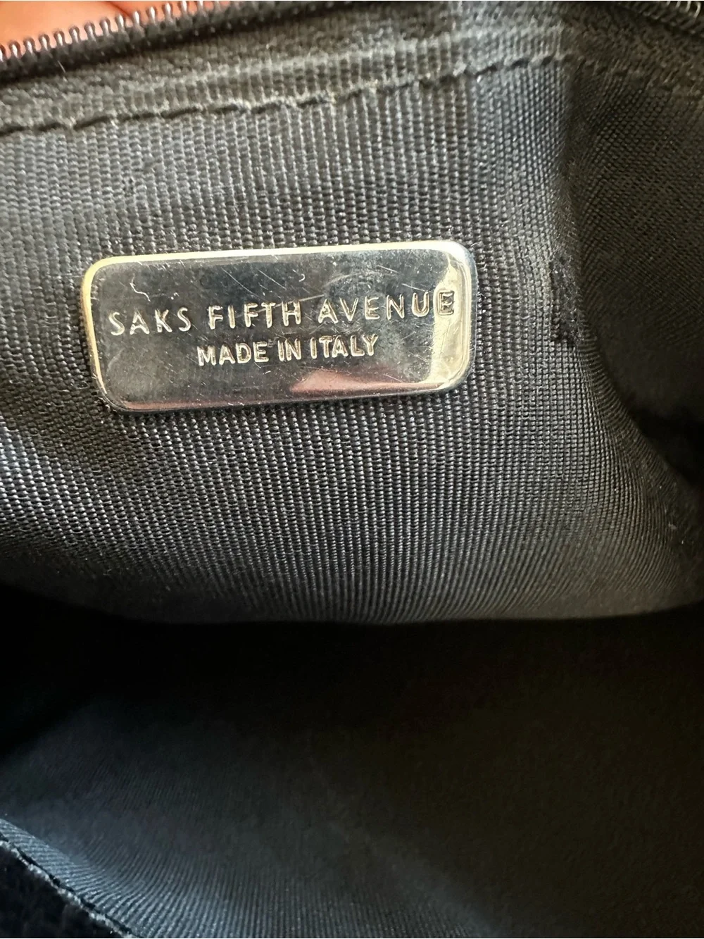 Vintage Saks Fifth Avenue Leather Hobo Shoulder Bag Minimalist 90s Quiet Luxury